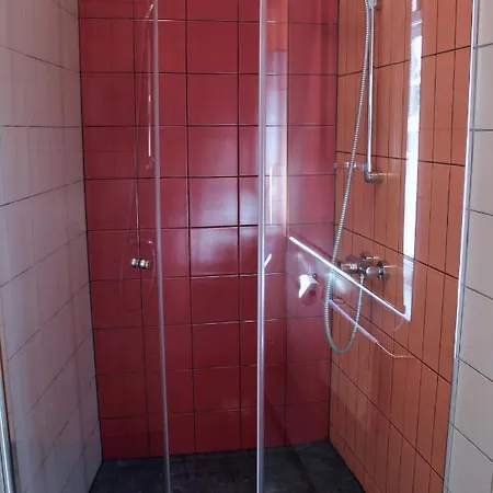 Svečių namai Neonele 3*