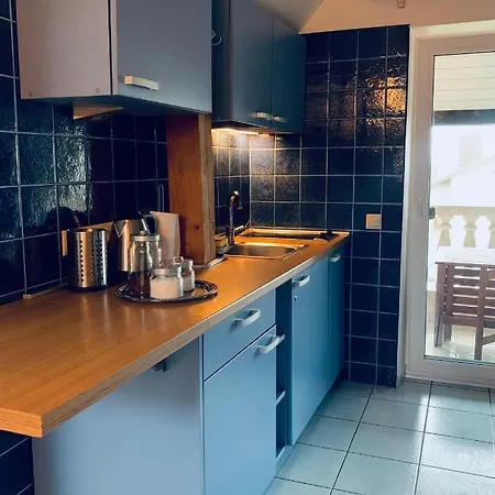 Neonele Svečių namai Palanga