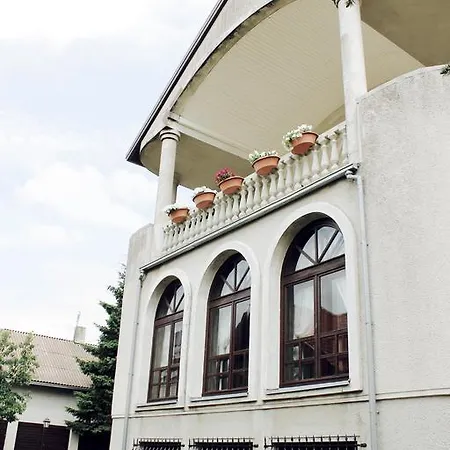 Neonele Svečių namai Palanga